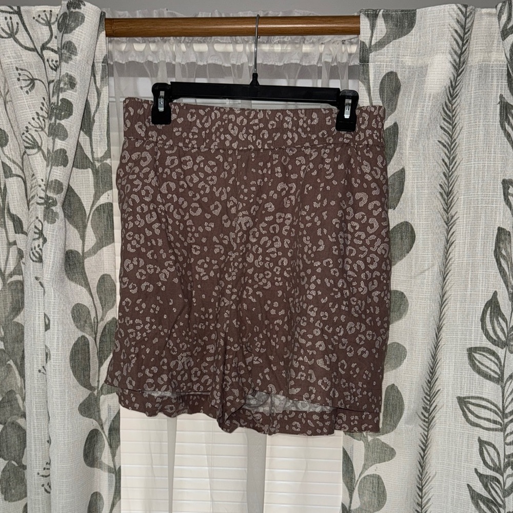 Leopard Print Flowy Shorts